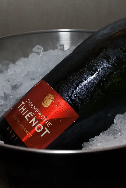 CHAMPAGNE CHATEAU THIERRY DEMISEC 750 ML